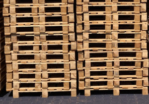 WOODEN PALLETS